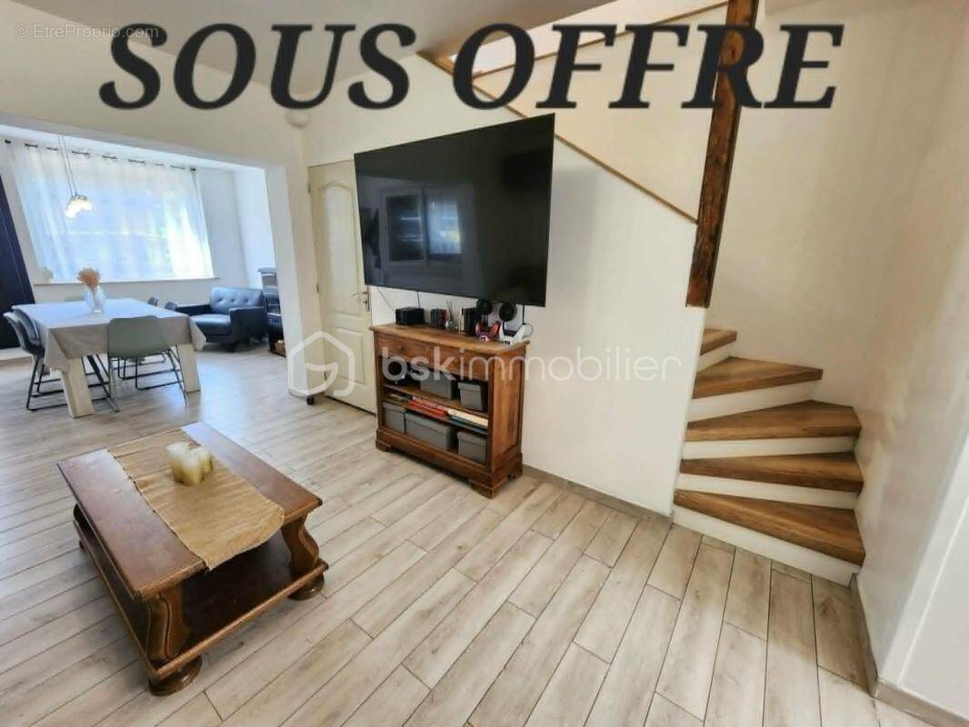 Maison à PONT-A-VENDIN