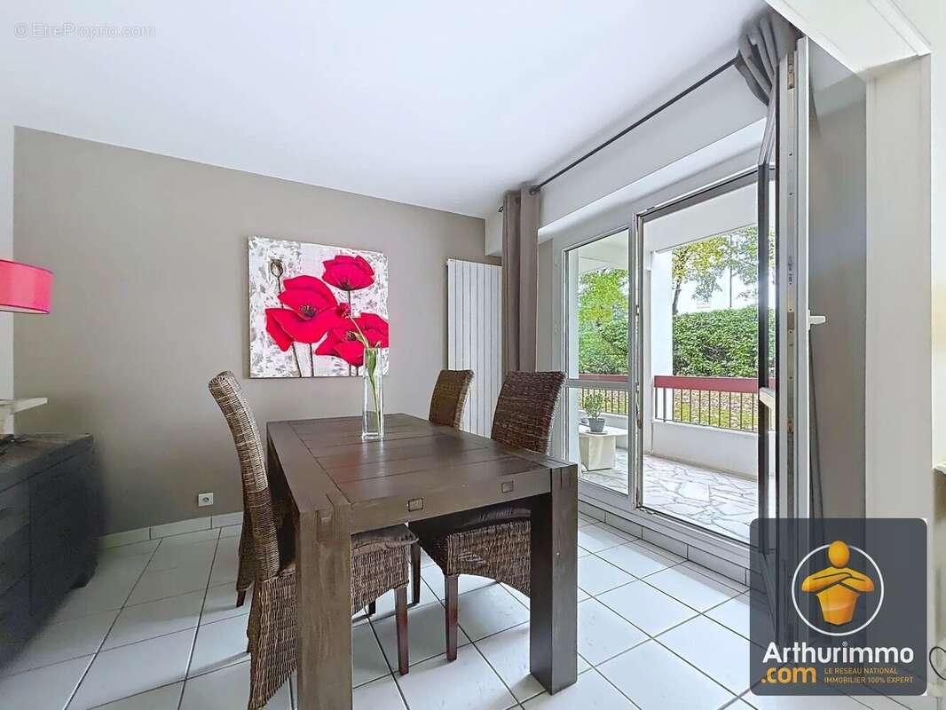 Appartement à YERRES