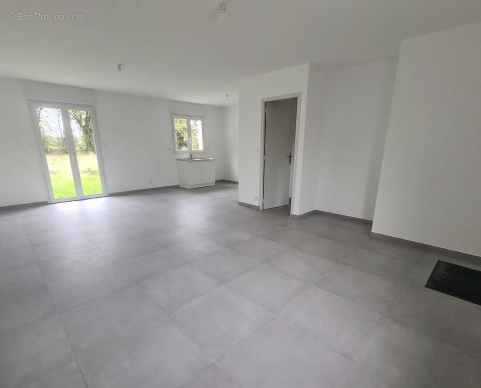 Maison à SAINT-LOUBES