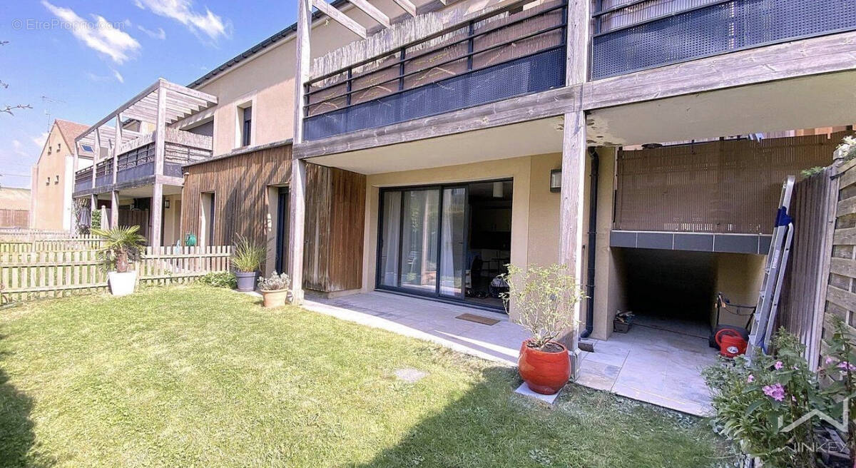 Appartement à PLAISIR