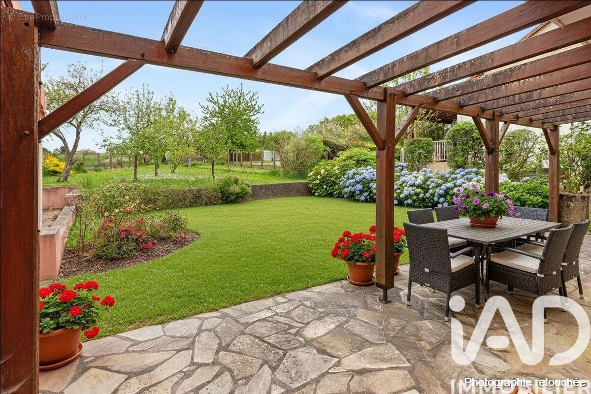 Photo 4 - Maison à MONNIERES