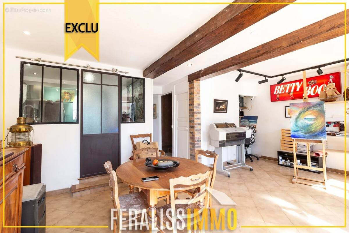 Maison à EVECQUEMONT