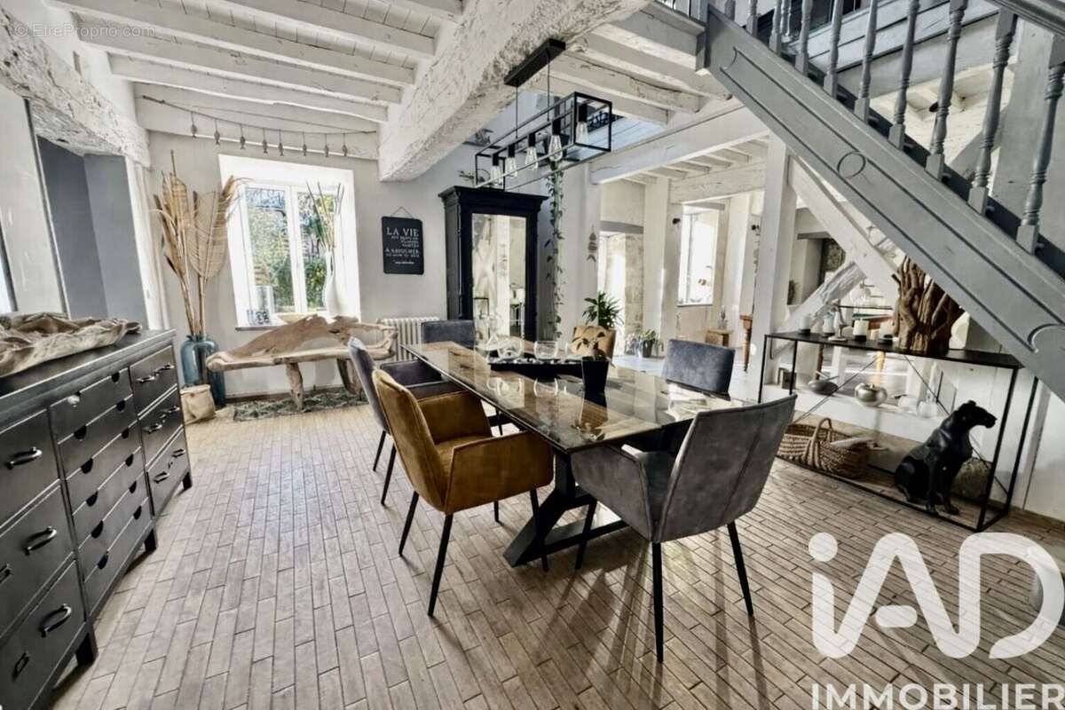 Photo 2 - Maison à VERN-SUR-SEICHE