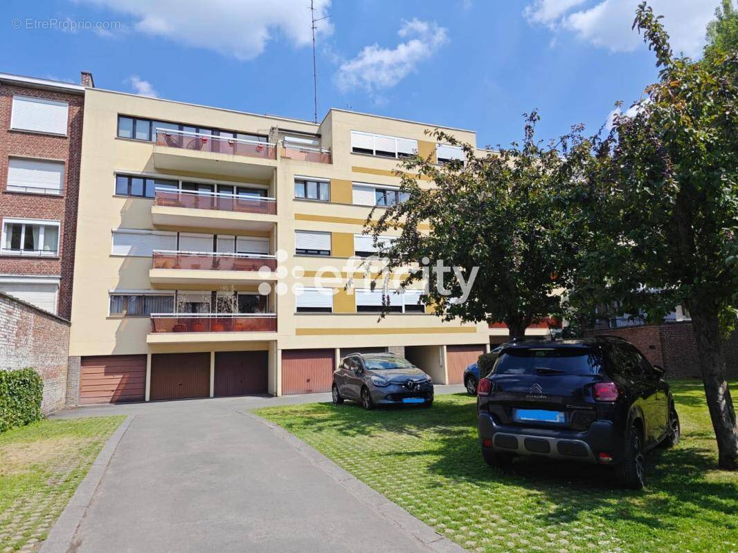Appartement à LA MADELEINE