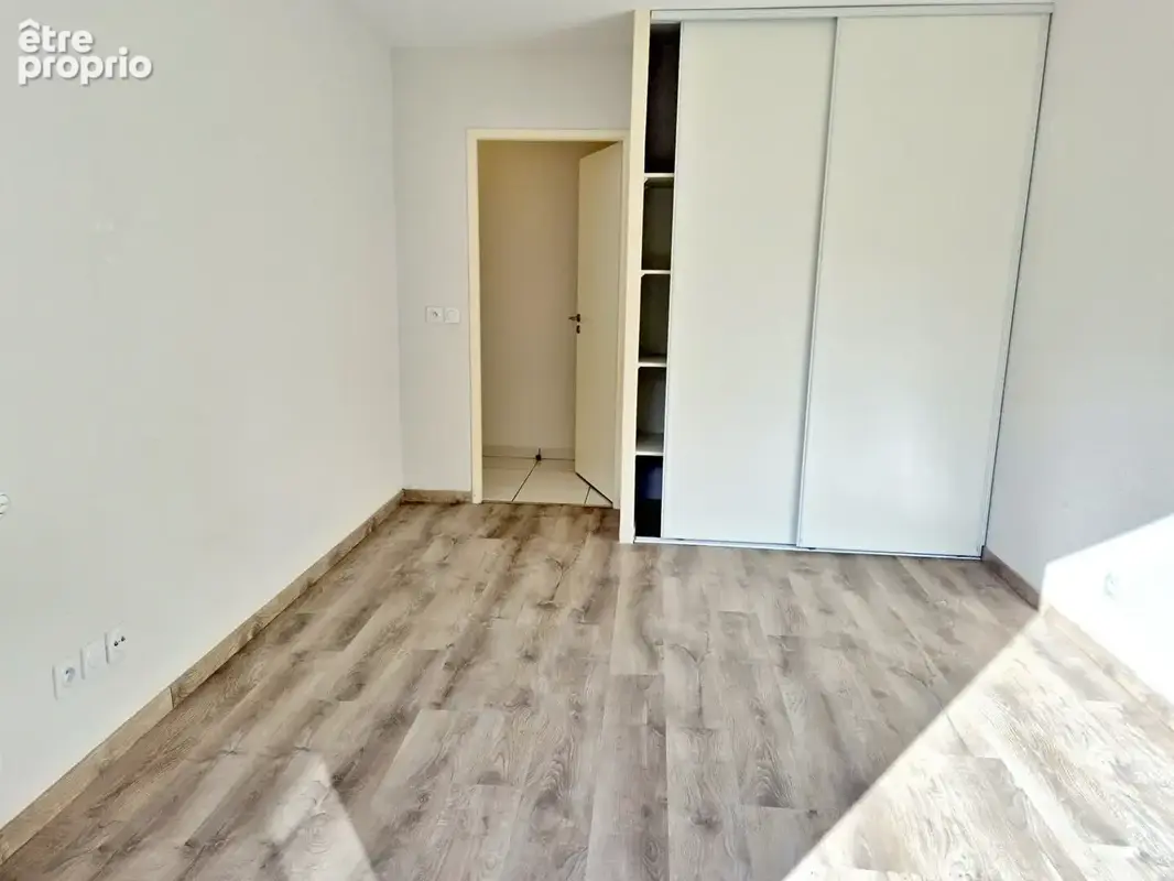 Appartement Elancourt 3 pièce(s) 60 m2 - photo 7