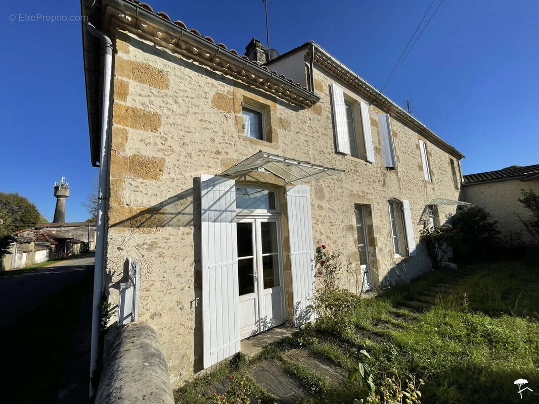Maison à VILLANDRAUT