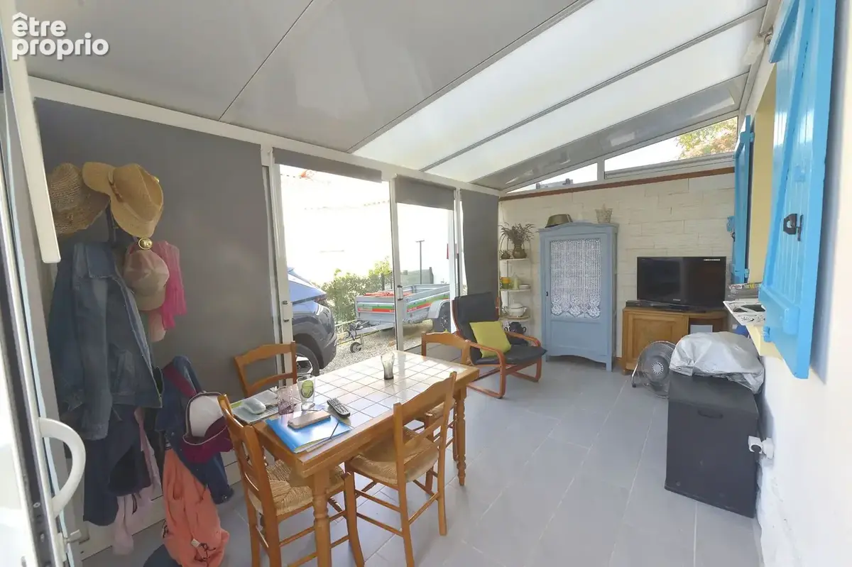 Maison 75 m² à Saint-Georges-De-Didonne  - photo 7