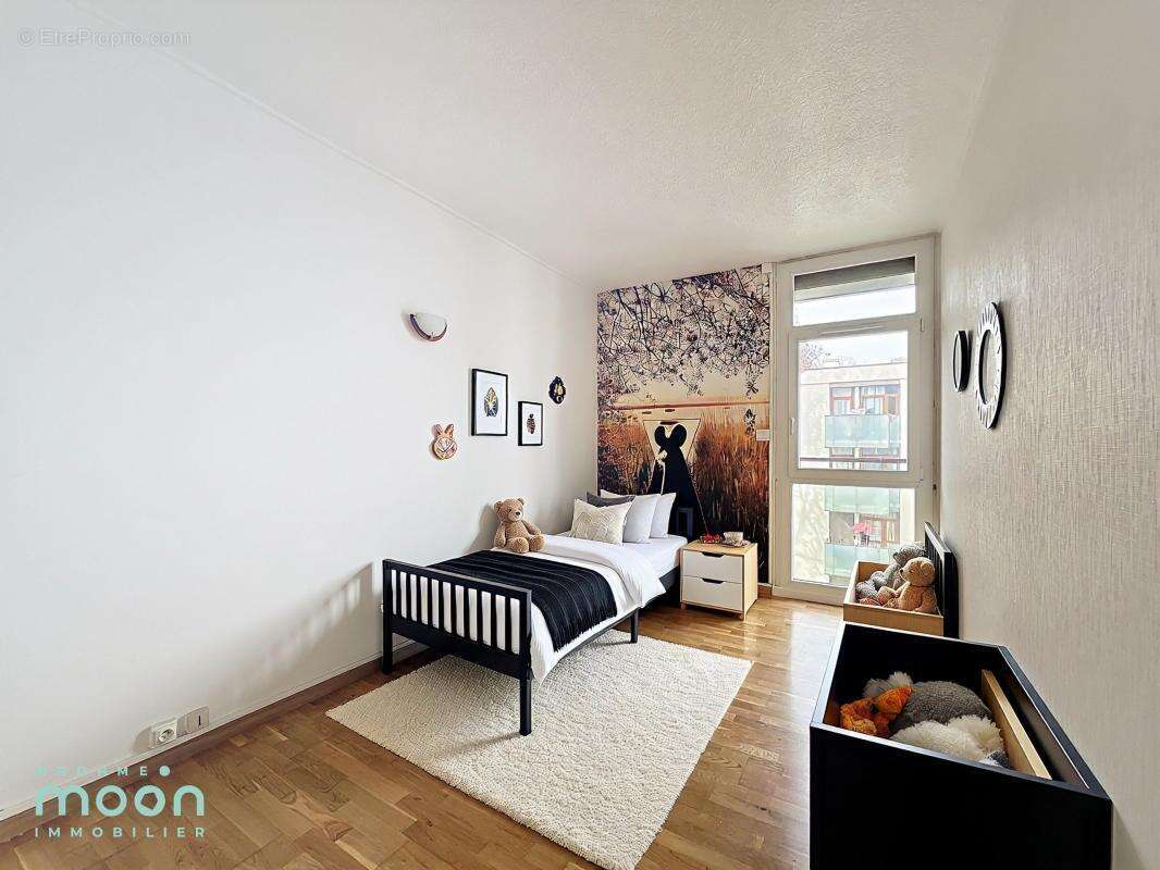 Appartement à OULLINS