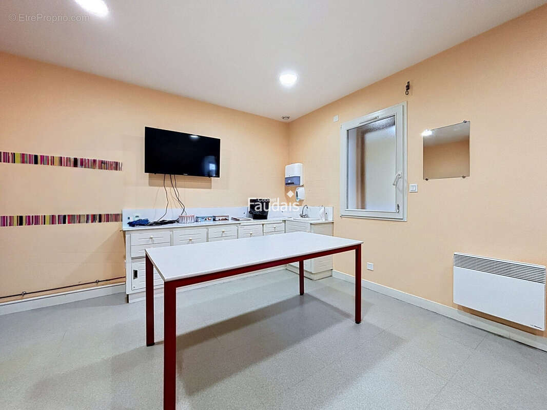 Maison 169 m² à Lithaire  - photo 8