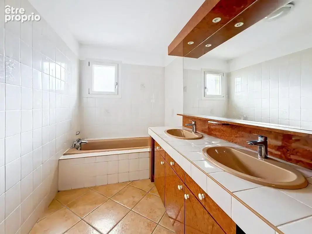 TOULAUD - Maison familiale de 137 m² avec piscine et sous-sol complet – Toulaud (à 20 min de Valence) - photo 15