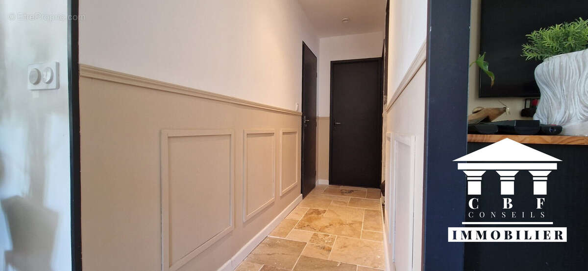 Maison 143 m² à Saint-Germain-Du-Plain  - photo 8