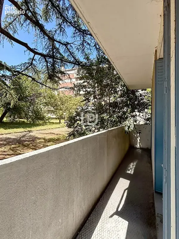 INVESTISSEURS -T3 de 65 m² - calme absolu, place de stationnement et cave - résidence sécurisée du quartier de Croix de Pierre - photo 8