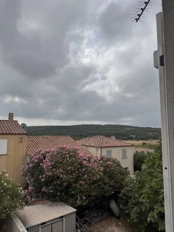 Villa T4 - A Vendre - photo 10
