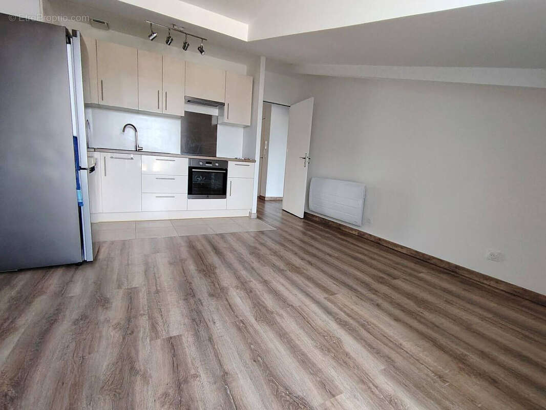 Appartement à PONTAULT-COMBAULT