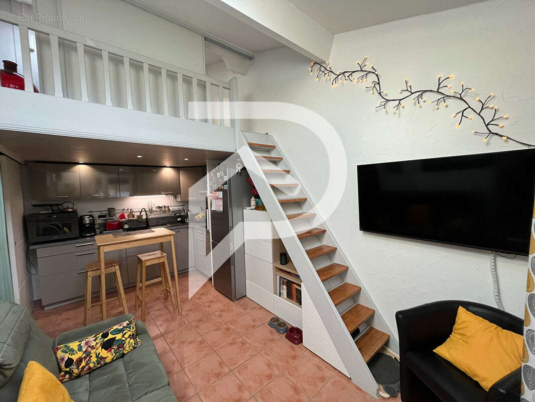 Maison à SAINT-CYPRIEN