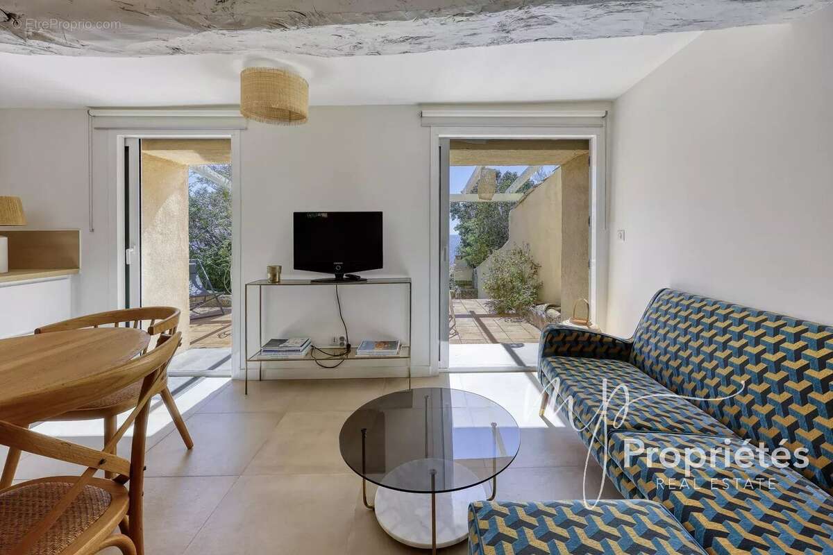 Maison à RAYOL-CANADEL-SUR-MER