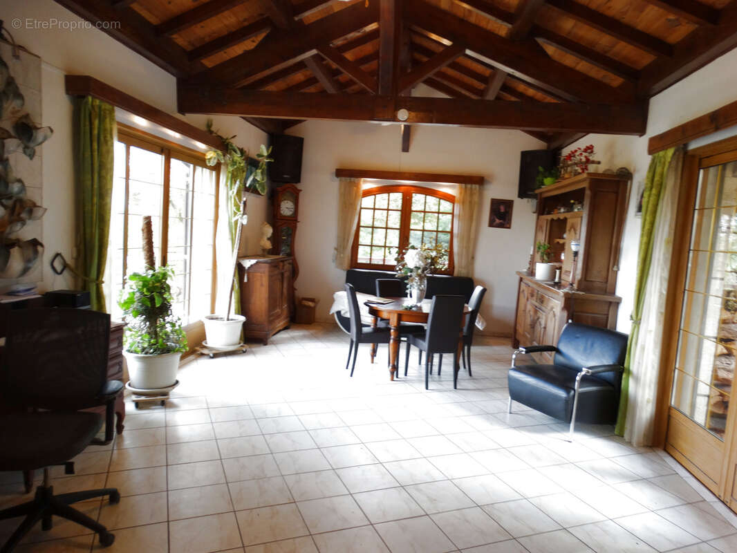 Maison à TALUYERS