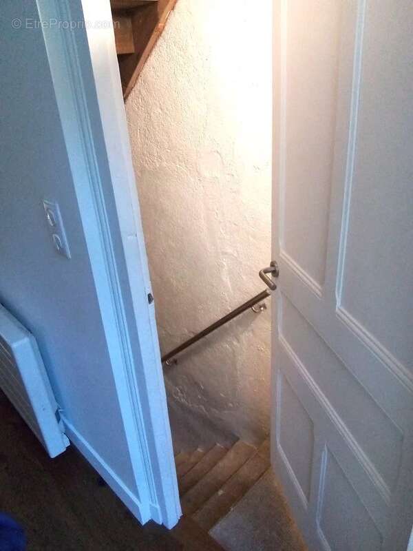 Maison à MAGNAC-LAVAL