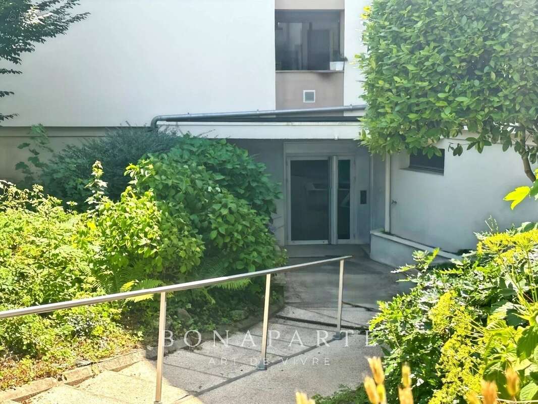 Appartement à FERNEY-VOLTAIRE
