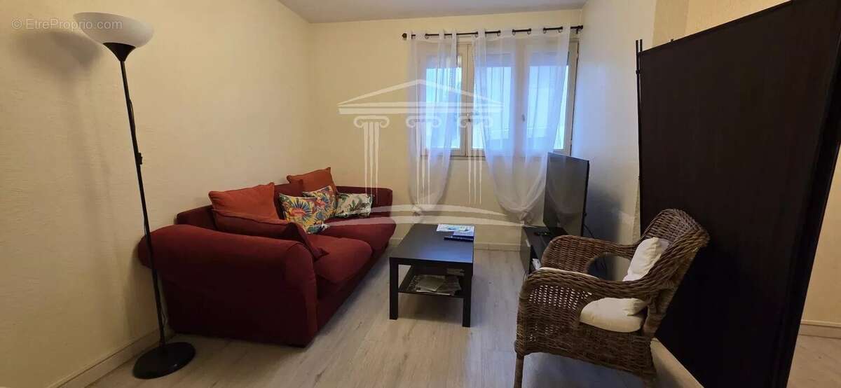 Appartement à SORGUES