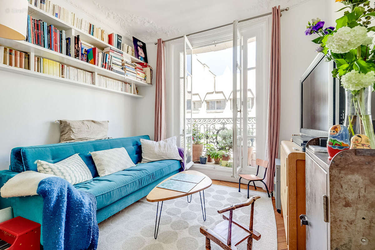 Appartement à PARIS-17E