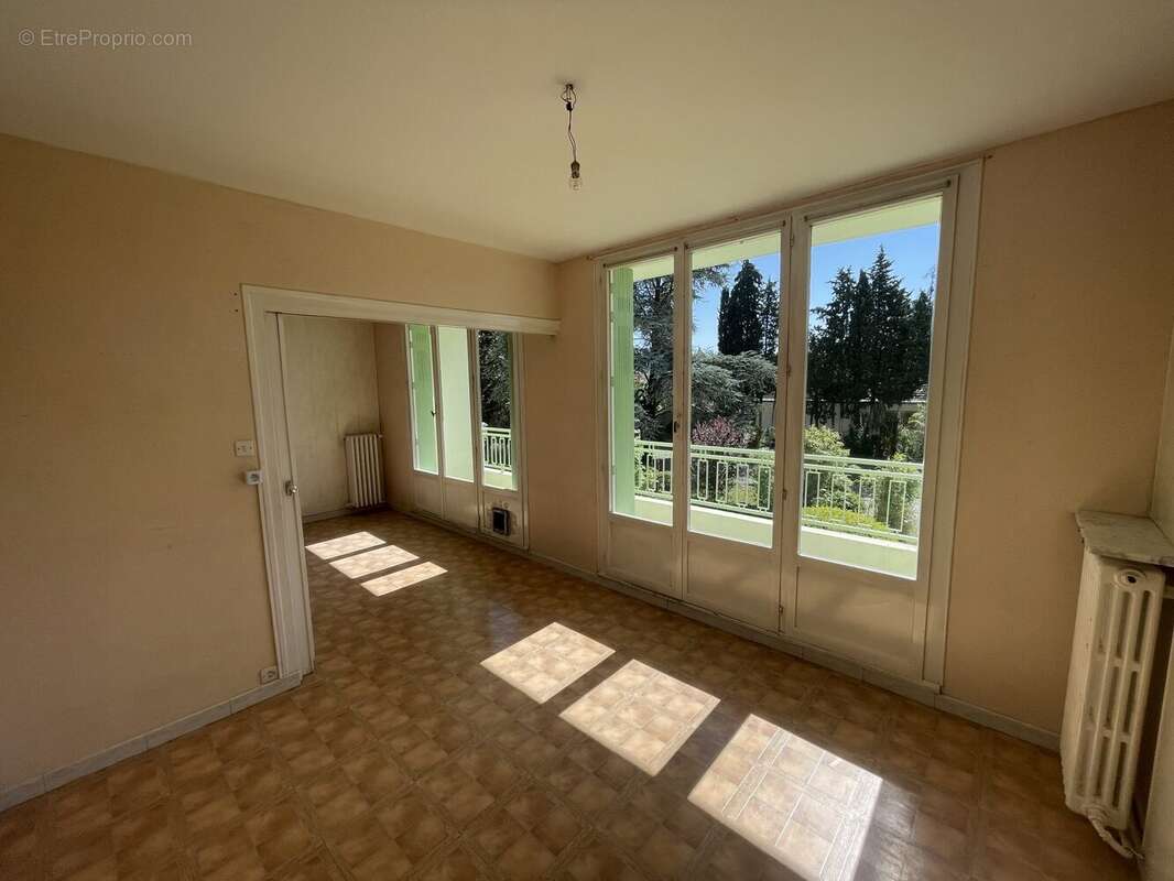 Appartement 65 m² à Romans-Sur-Isere  - photo 7