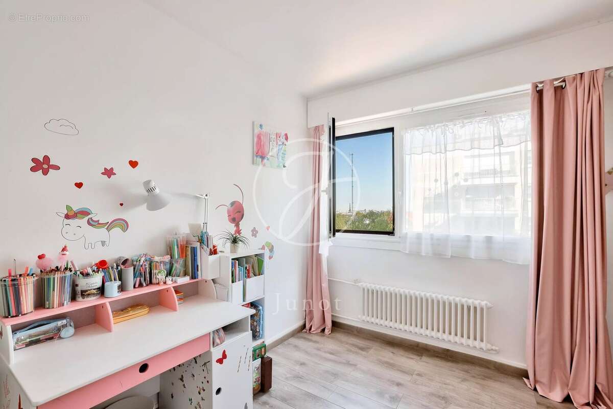 Appartement à GARCHES