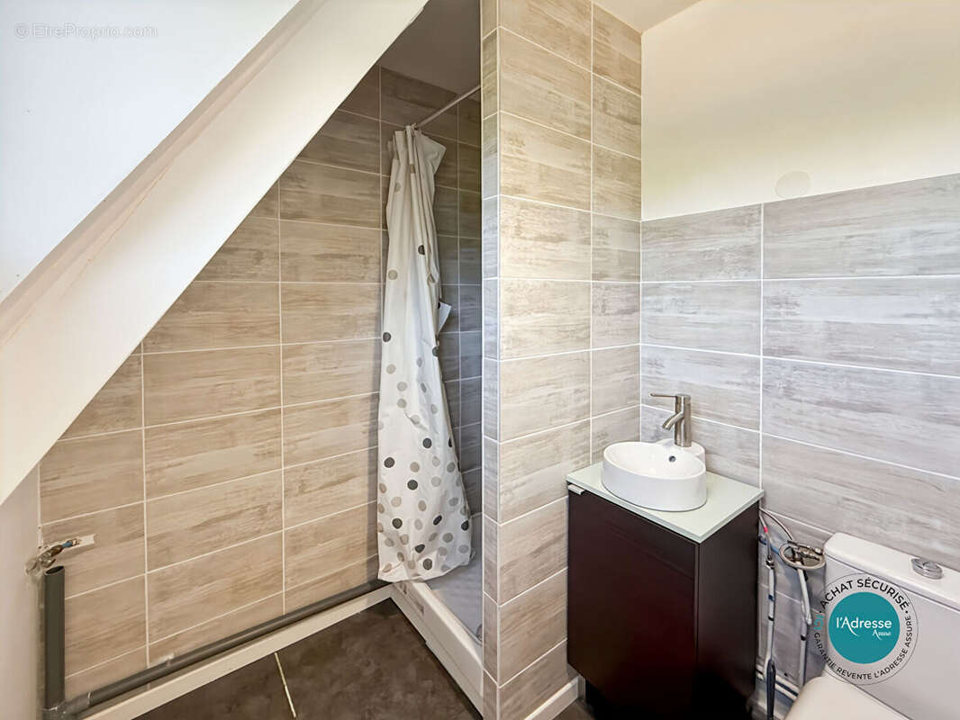 Appartement à NOISY-SUR-ECOLE