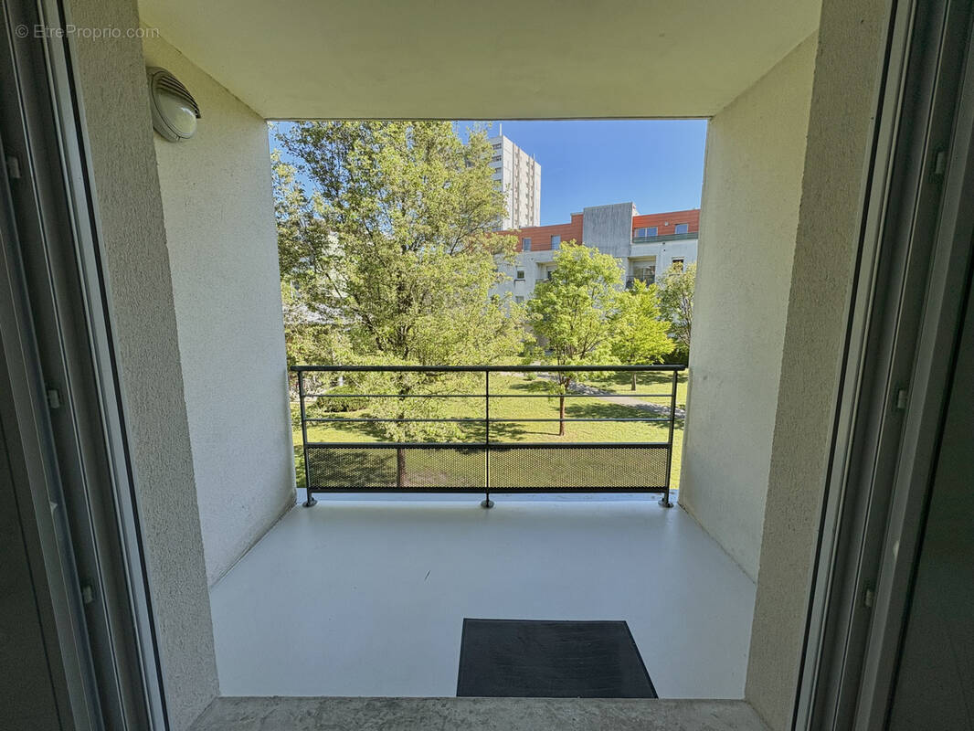 Appartement à LA RICHE