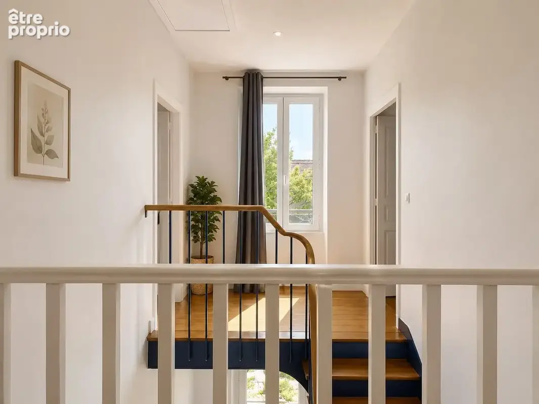 Maison 190 m² à Saint-Maur-Des-Fosses  - photo 7