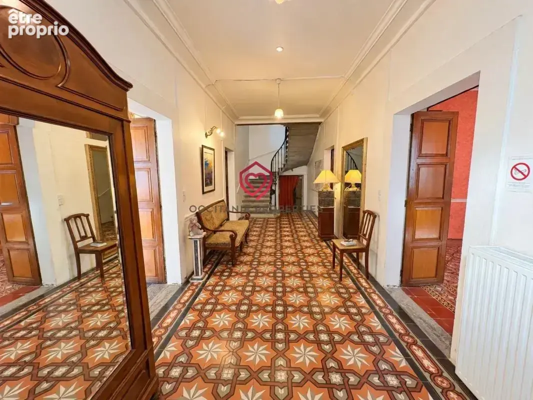 Maison de maître historique avec dépendances - photo 3