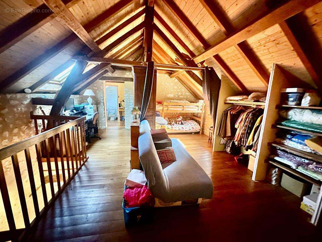 Maison à PONTVALLAIN