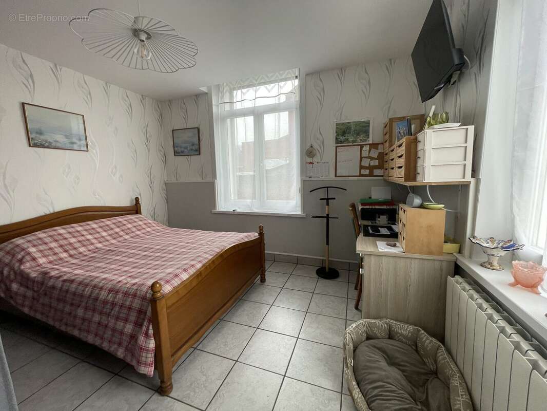 Appartement à GUISE