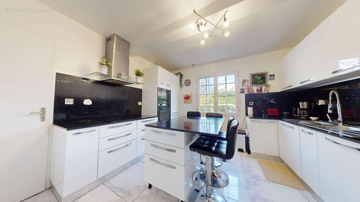 Maison à CORMEILLES-EN-PARISIS