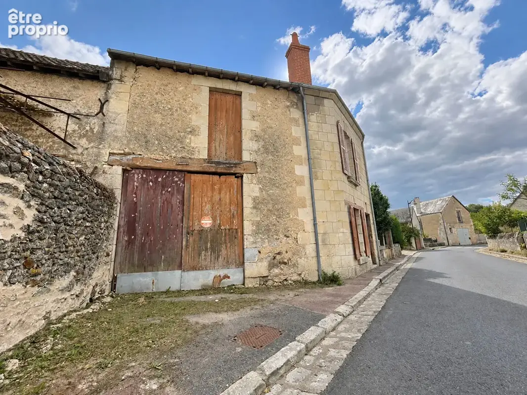 Maison en pierres avec jardin et dépendances - photo 11