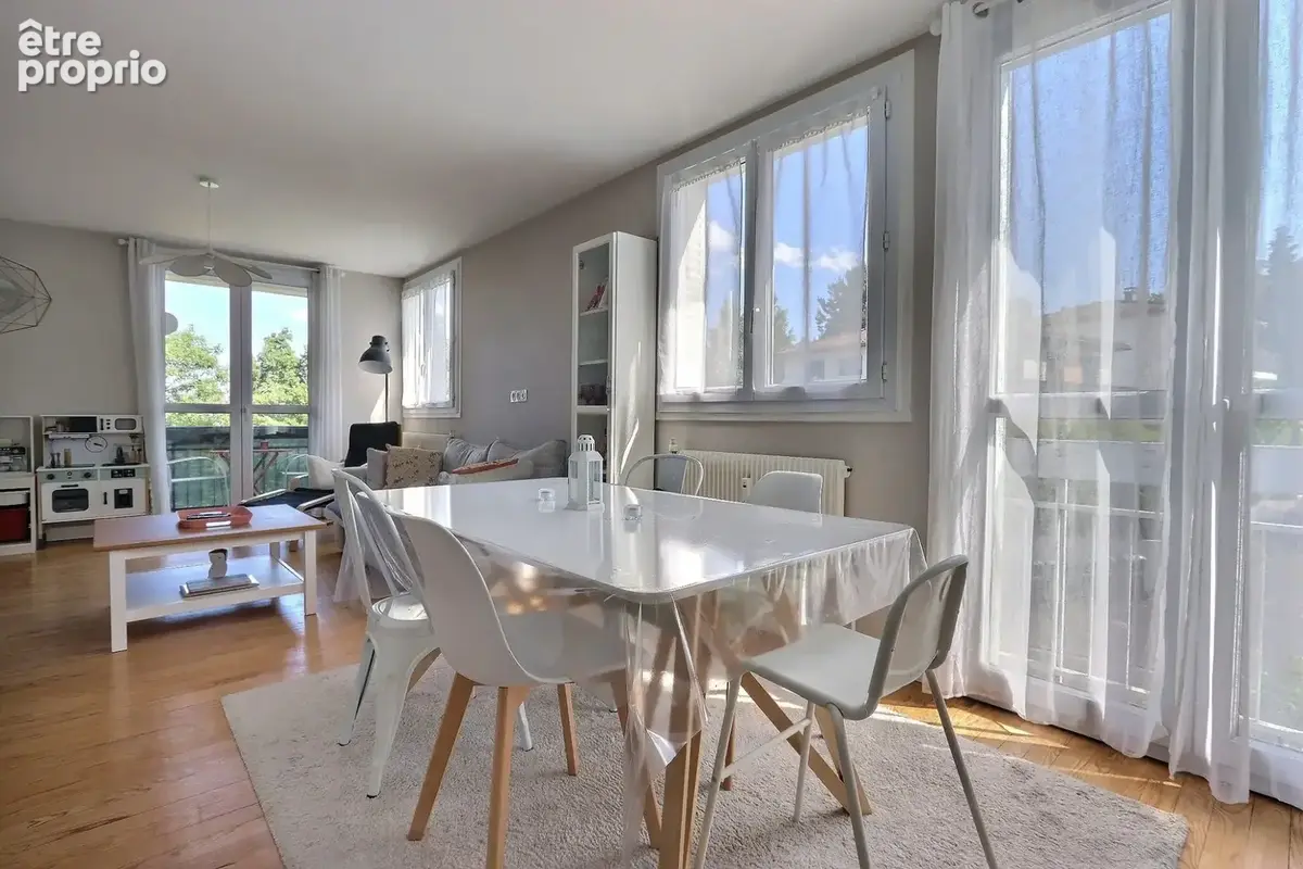 Appartement 3 pièces 78 m² à vendre à Clermont-Ferrand (63100) - photo 3