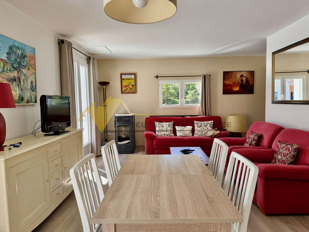 Appartement à BEAUMONT-DU-VENTOUX
