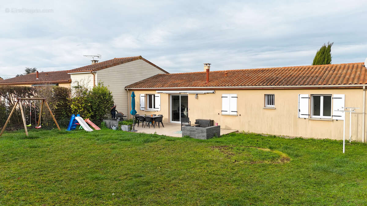 Maison à CHASSENEUIL-DU-POITOU