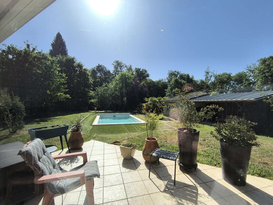 Maison à CHANCELADE