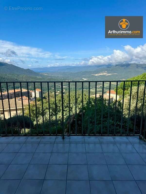 Appartement à SARTENE