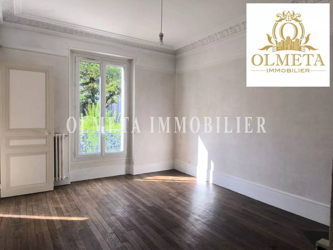 Appartement à ENGHIEN-LES-BAINS
