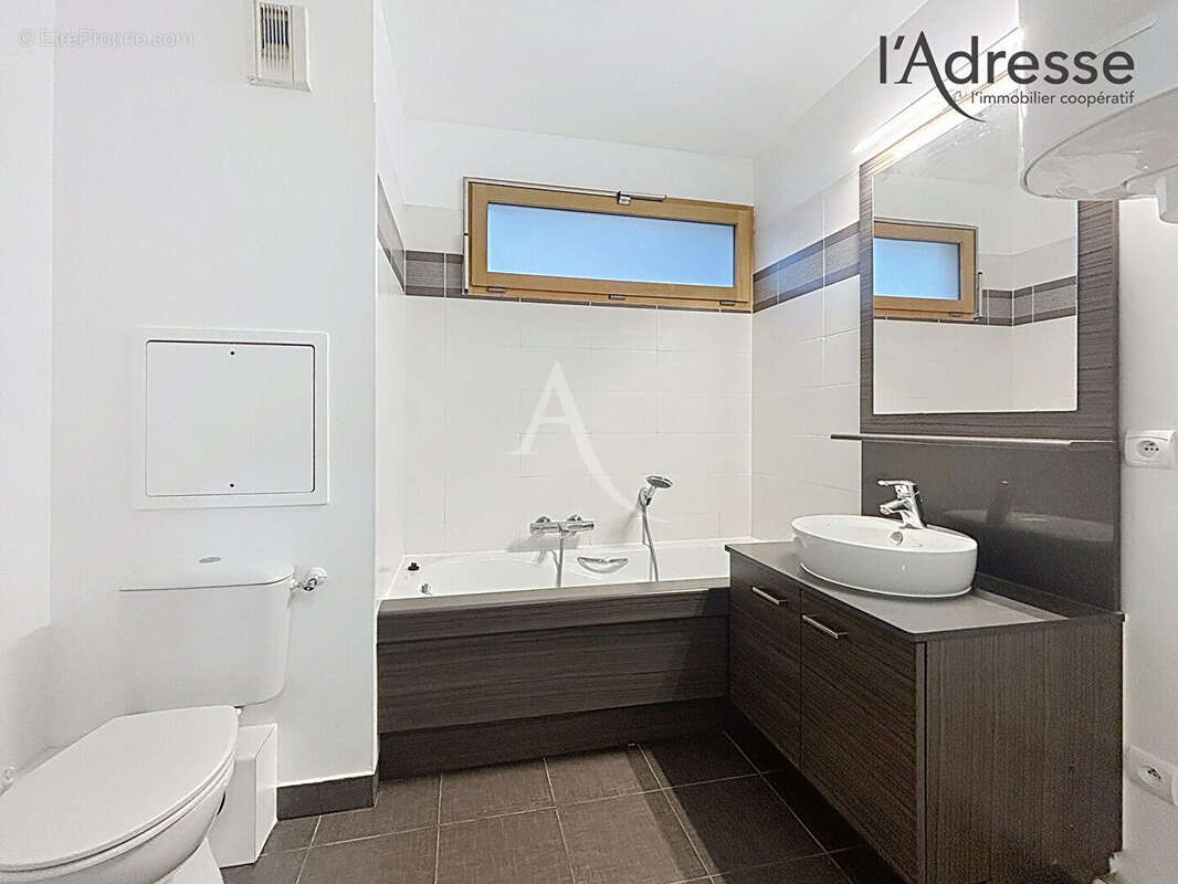 Appartement à SURESNES