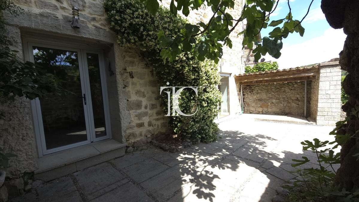 Maison à LES VANS