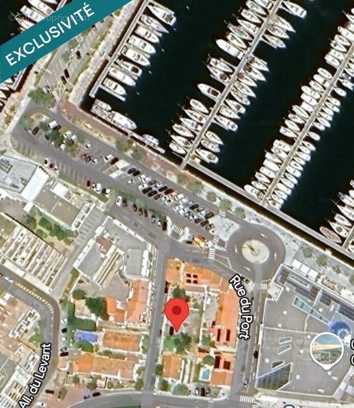 Photo 1 - Parking à CANET-EN-ROUSSILLON