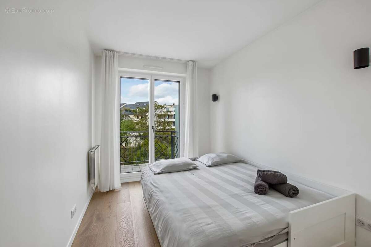 Appartement à SAINT-MAUR-DES-FOSSES
