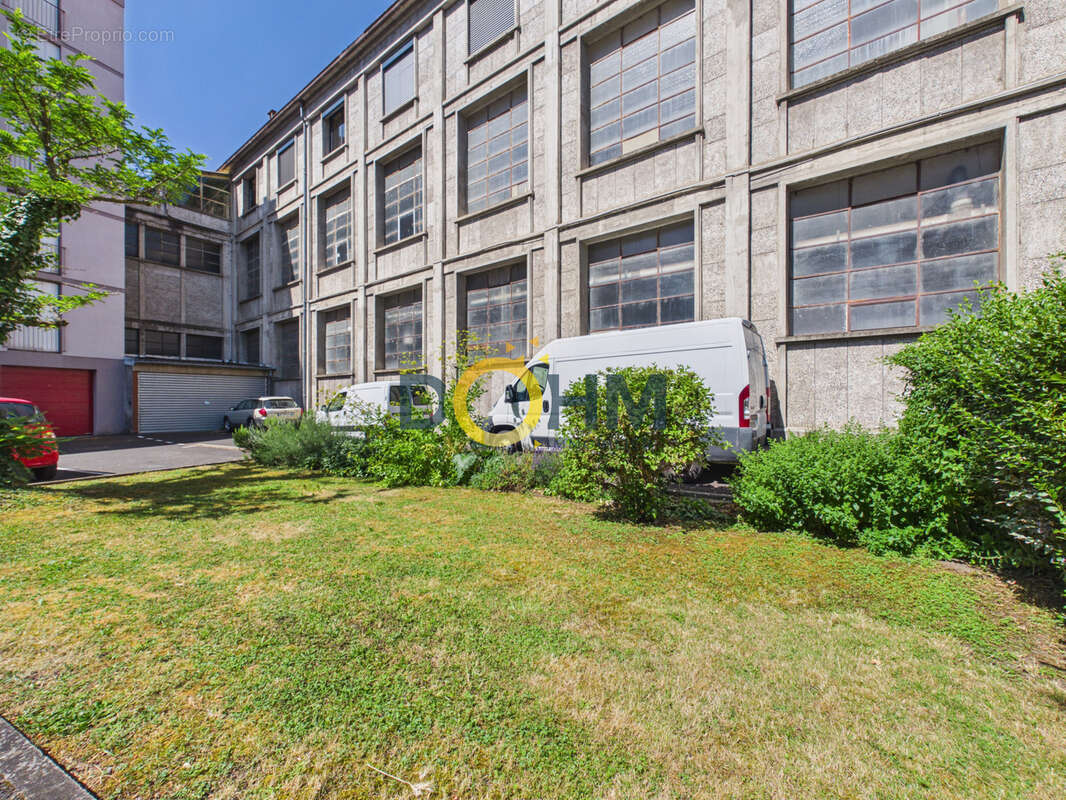 Le Puy en Velay ! Plateau 73 m2 à aménager avec garage - photo 4