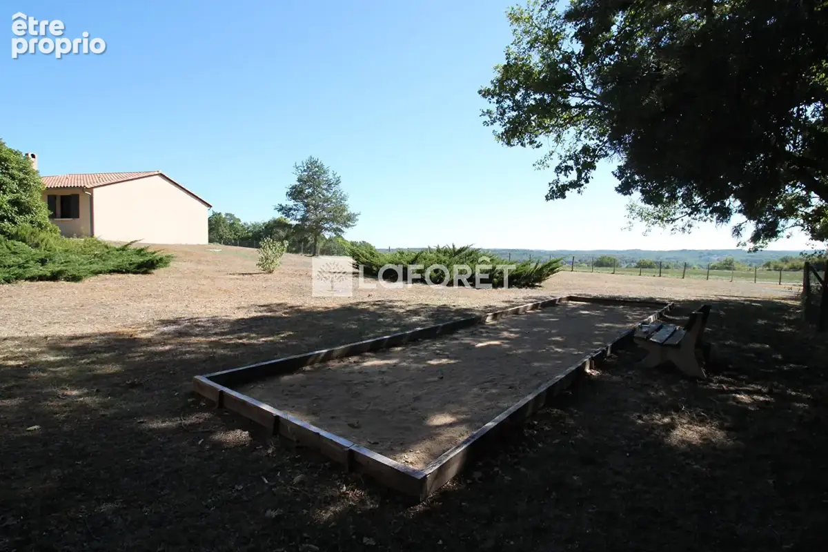 Plain pied à La Chapelle Faucher de 105 m2 avec vue imprenable sur la vallée - photo 14