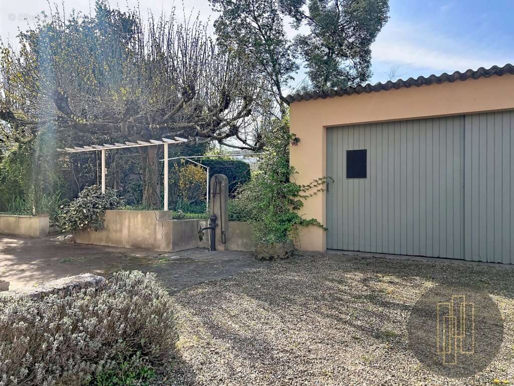 Maison à VILLEFRANCHE-SUR-SAONE