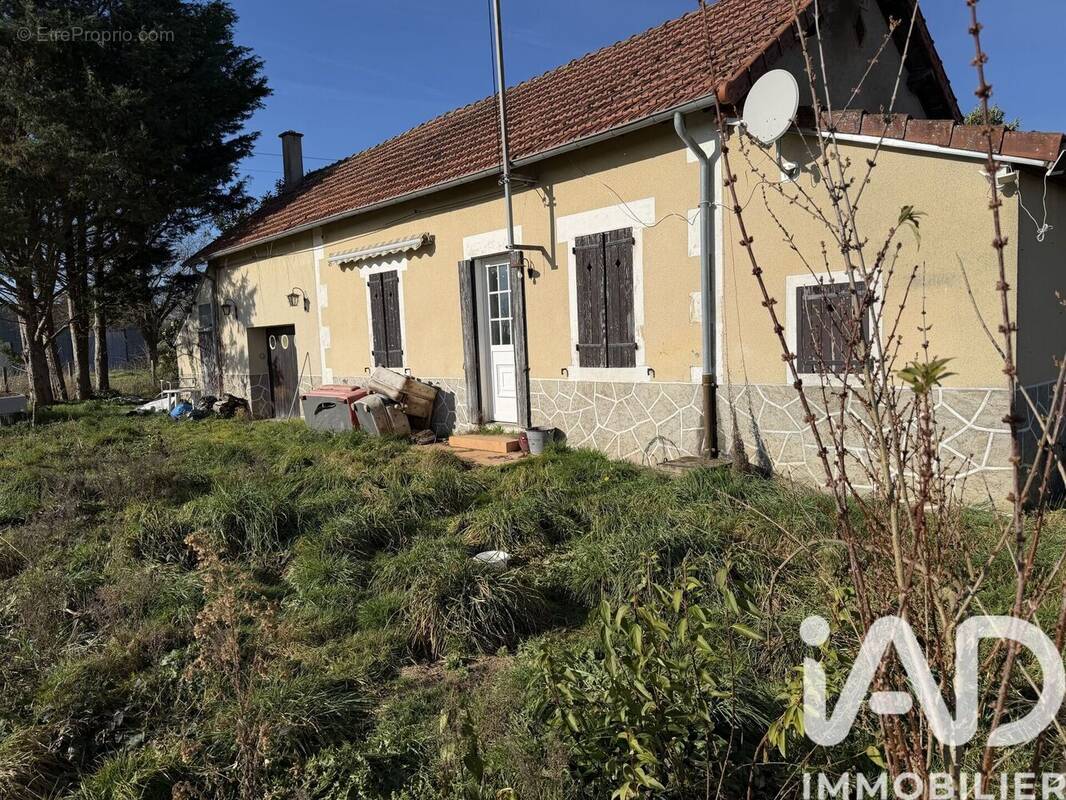 Photo 1 - Maison à GANNAY-SUR-LOIRE