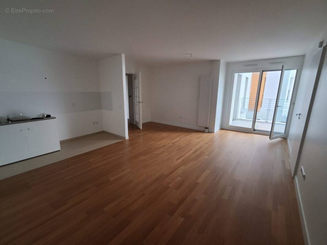 Appartement à MAISONS-ALFORT